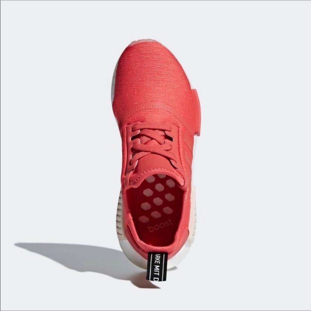NEW Adidas NMD R1 Sneakers in Trace Scarlet - Picture 4 of 7
